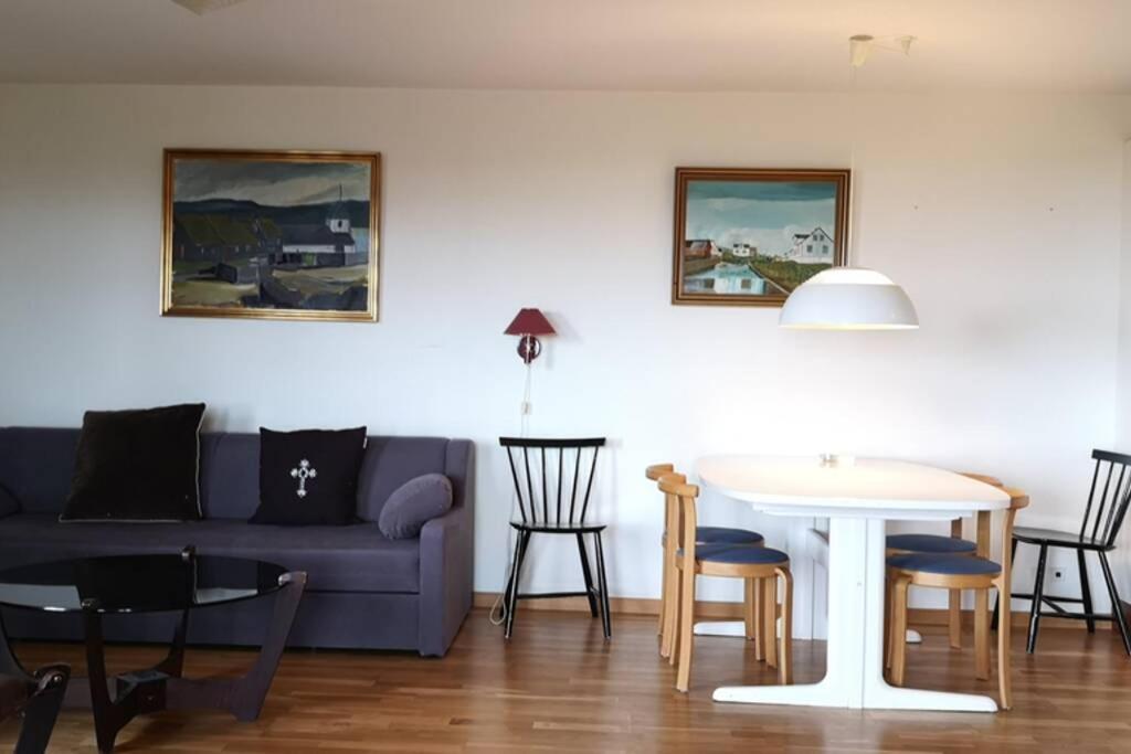 Large Apartment With Fabulous View Of 토르스하운 외부 사진